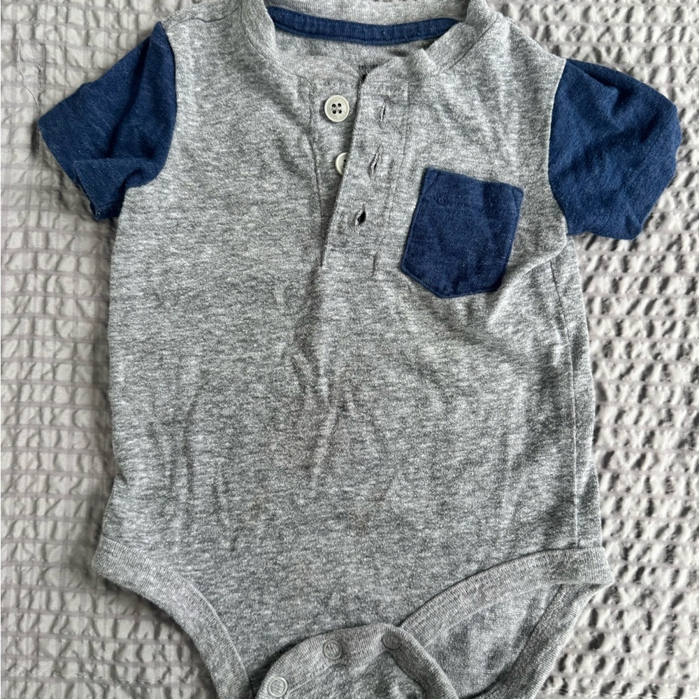 ⚠️OshKosh Baby Onesie⚠️